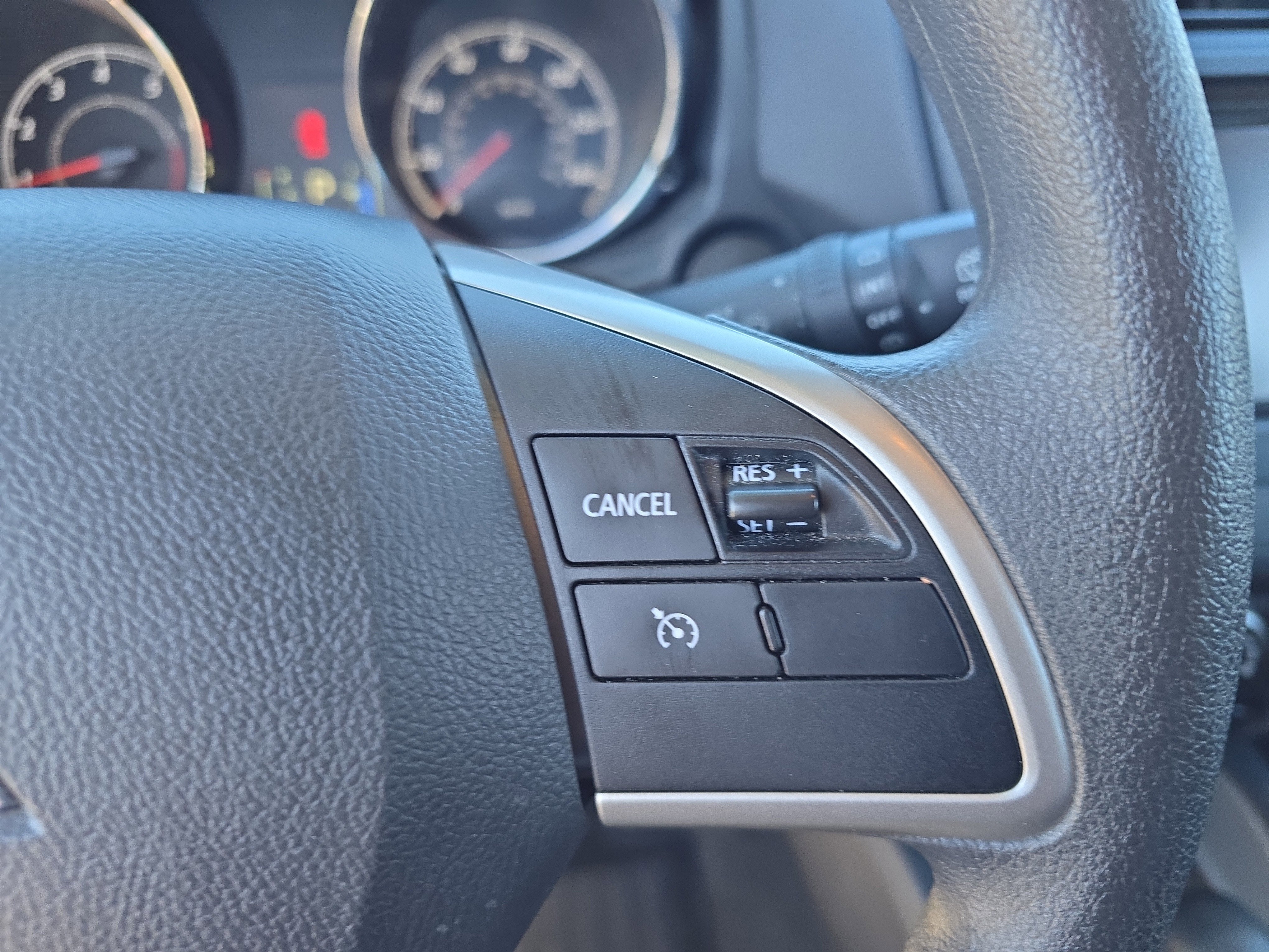 2025 Mitsubishi Outlander Sport S