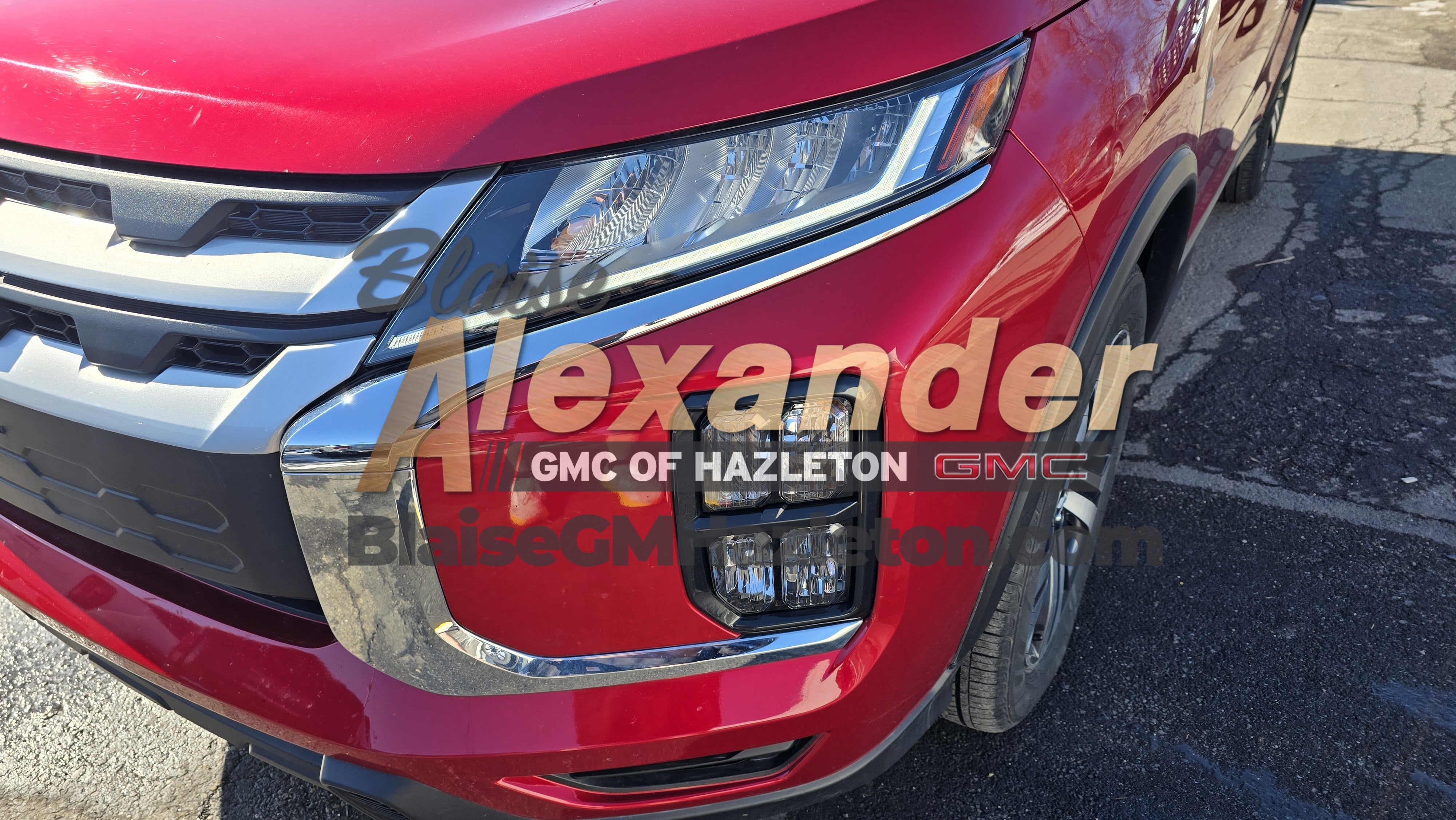 2025 Mitsubishi Outlander Sport S