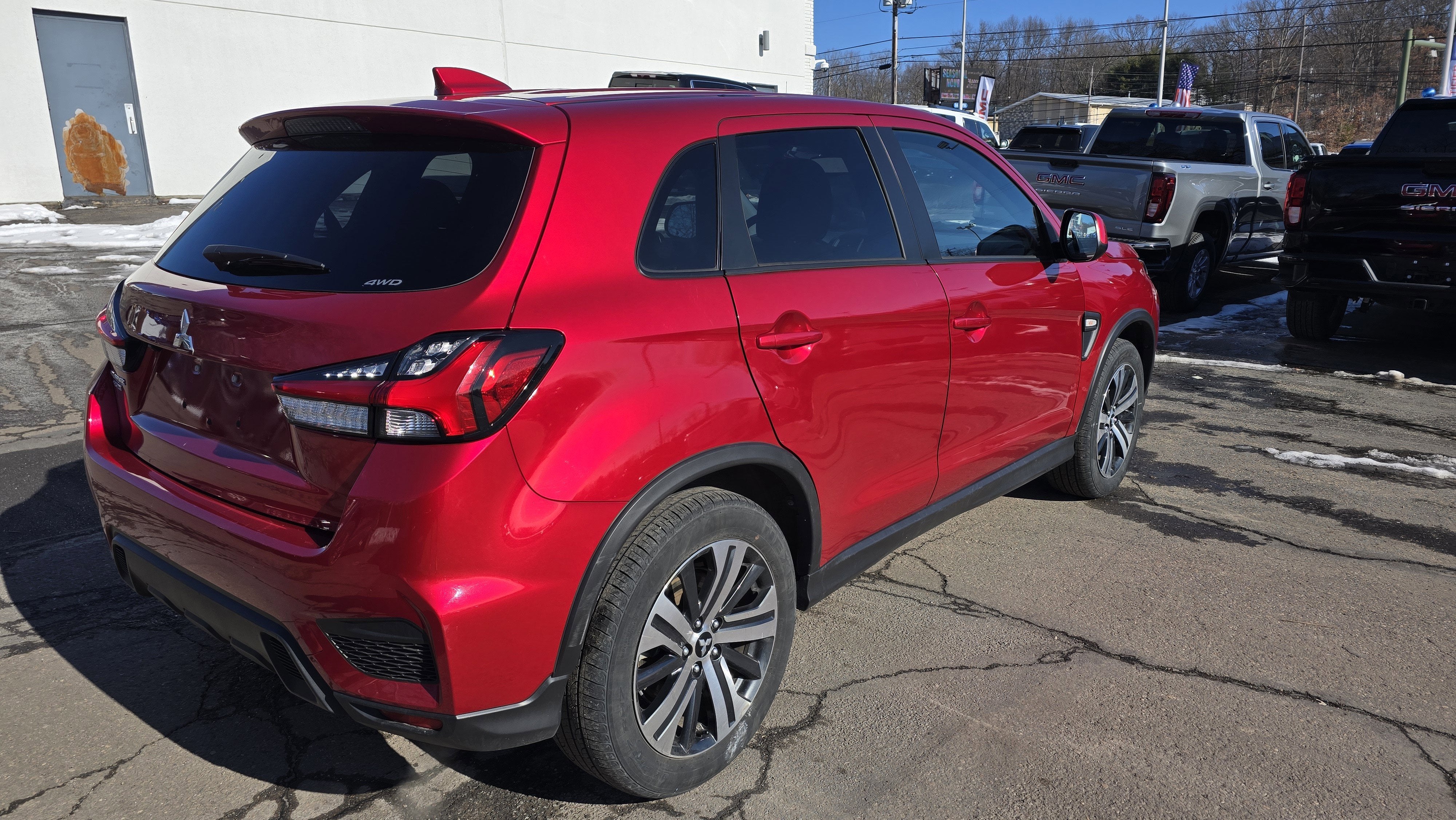 2025 Mitsubishi Outlander Sport S