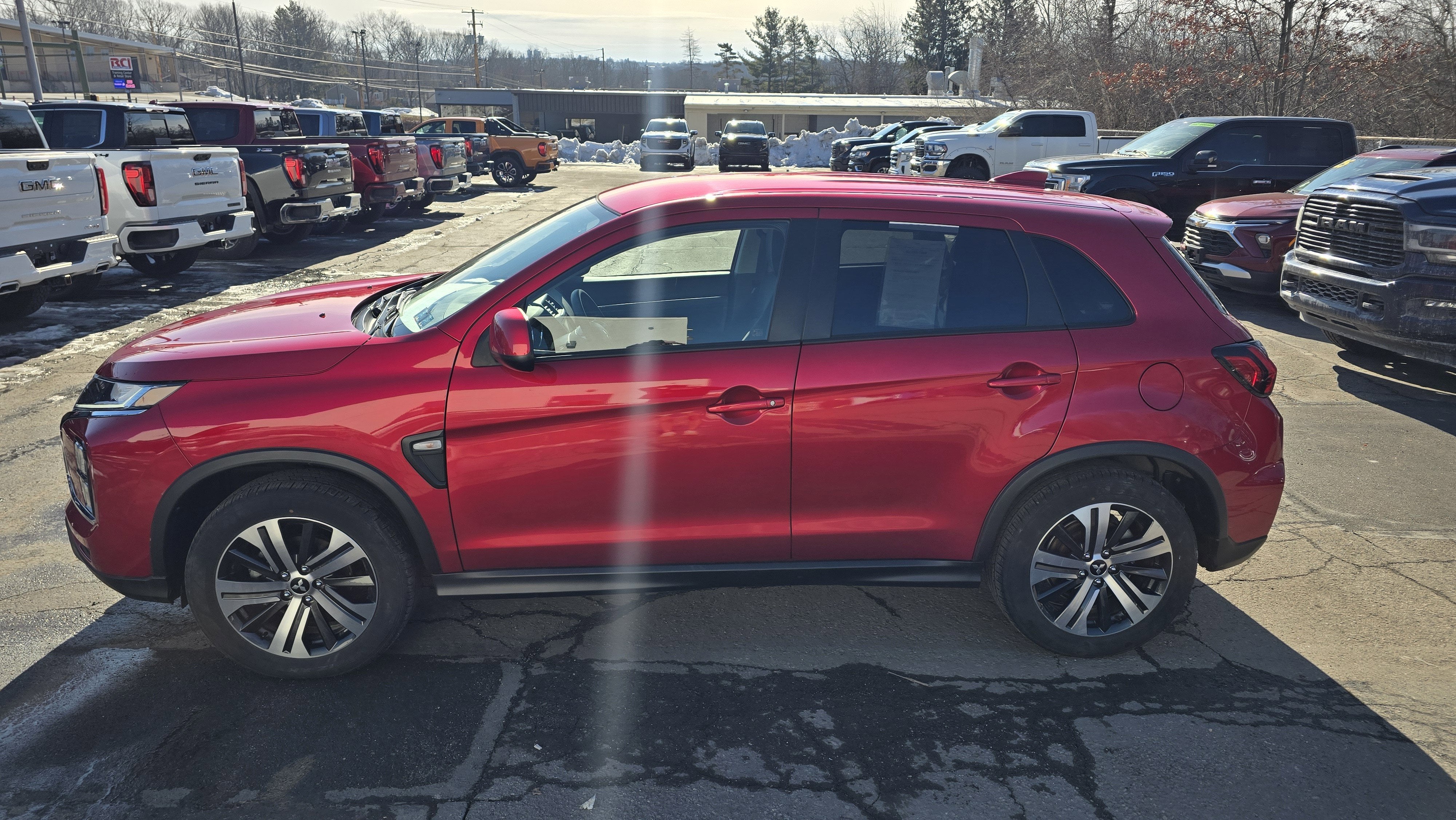 2025 Mitsubishi Outlander Sport S