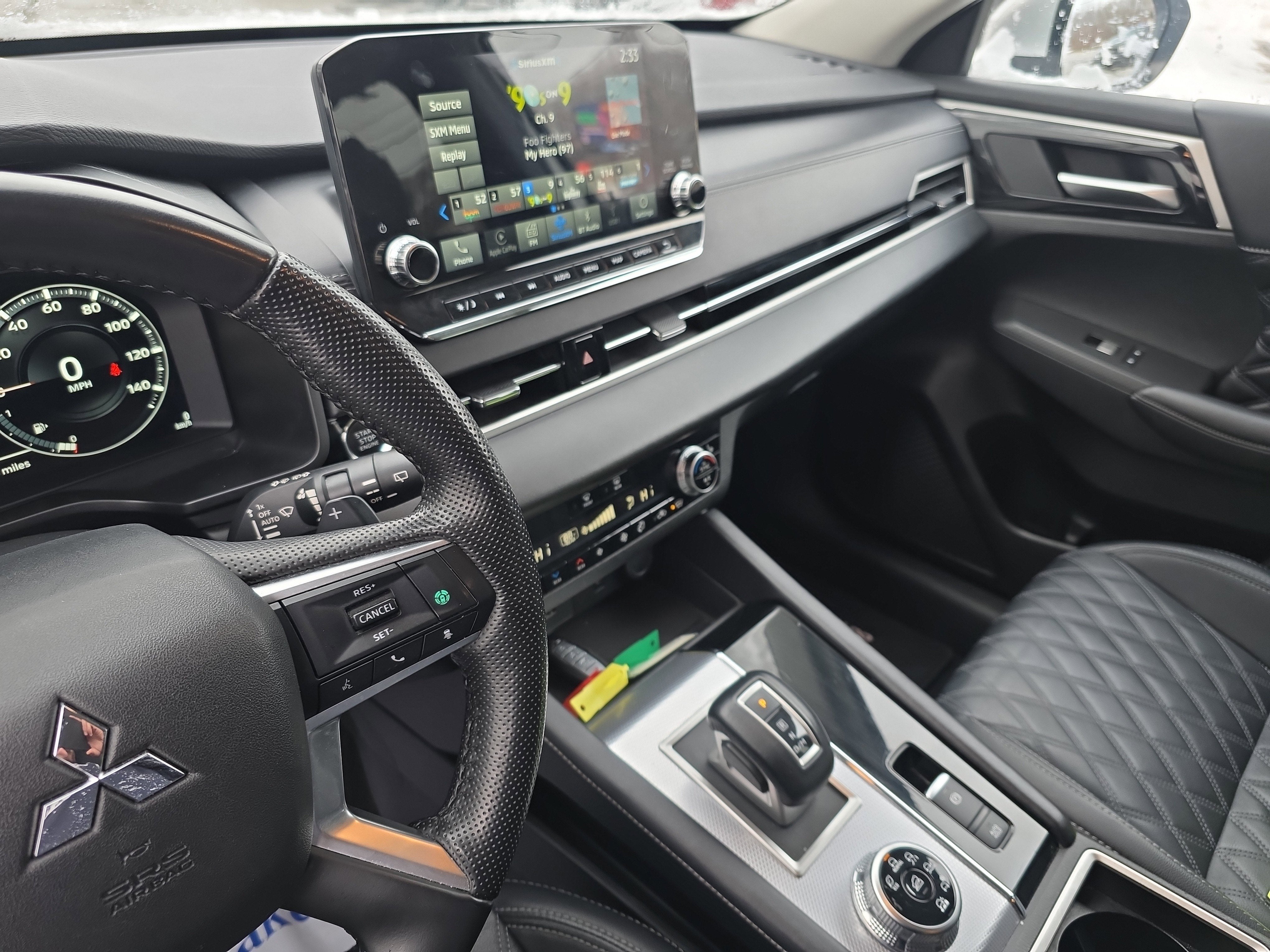 2024 Mitsubishi Outlander SEL