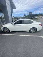 2017 INFINITI Q50 2.0t Premium