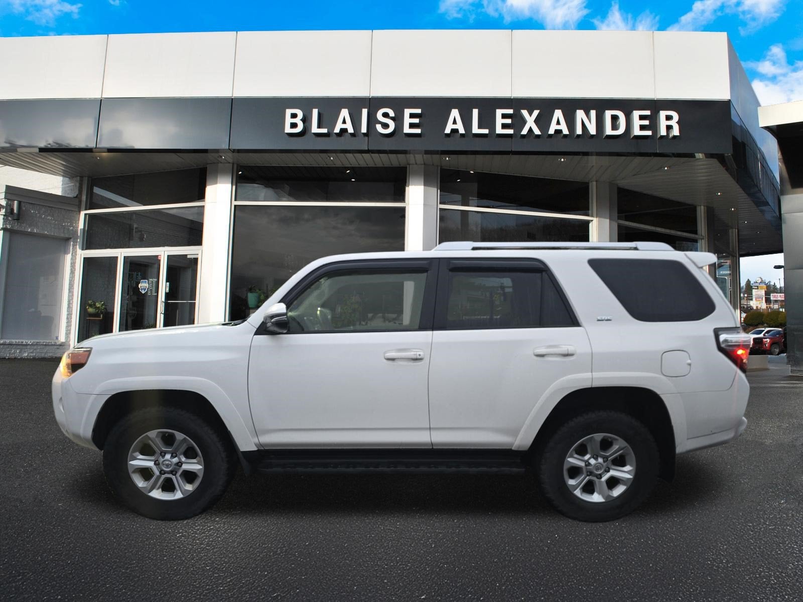 2018 Toyota 4Runner SR5