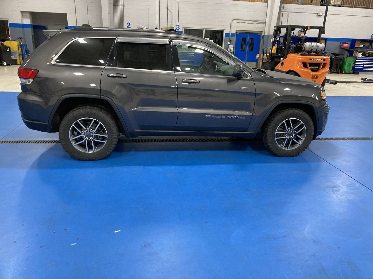 2020 Jeep Grand Cherokee Laredo E