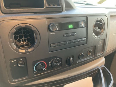 2018 Ford E-Series Cutaway E-350 WB