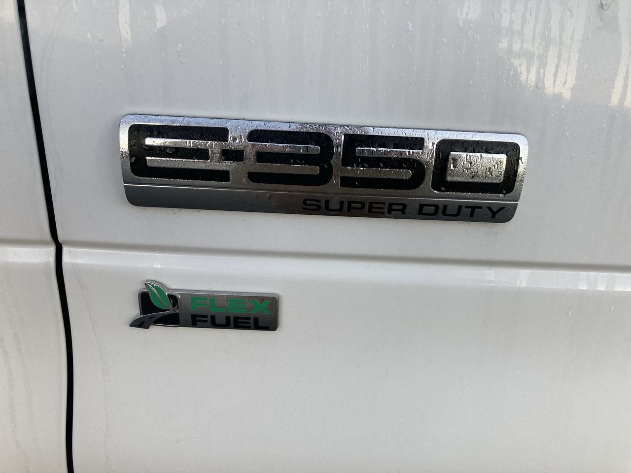 2018 Ford E-Series Cutaway E-350 WB