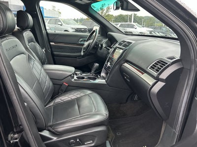 2017 Ford Explorer Platinum