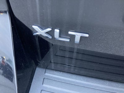 2022 Ford Expedition Max XLT