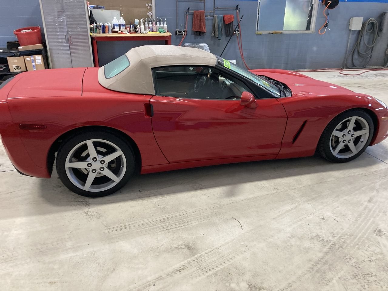 2005 Chevrolet Corvette 2DR CONV