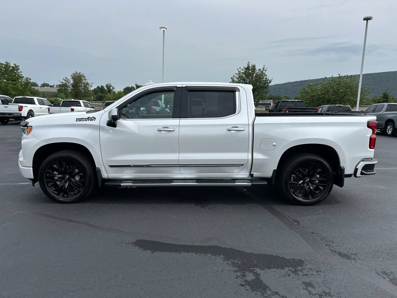 2022 Chevrolet Silverado 1500 High Country