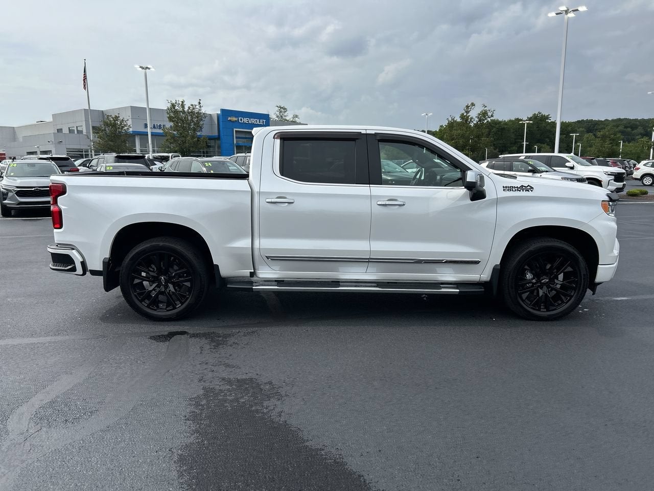 2022 Chevrolet Silverado 1500 High Country