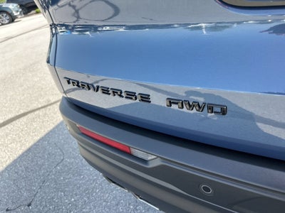 2024 Chevrolet Traverse LS