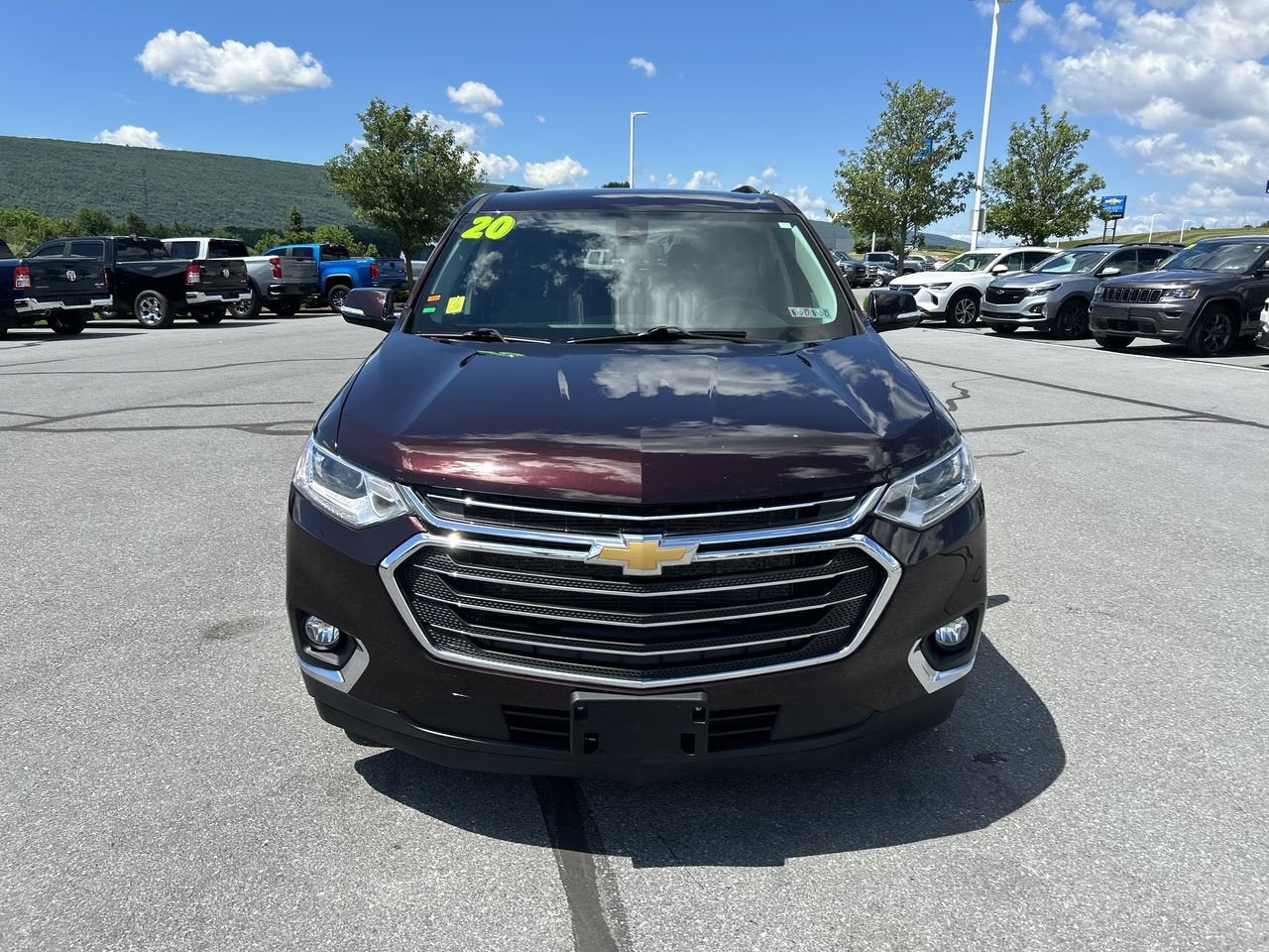 2020 Chevrolet Traverse LT Cloth