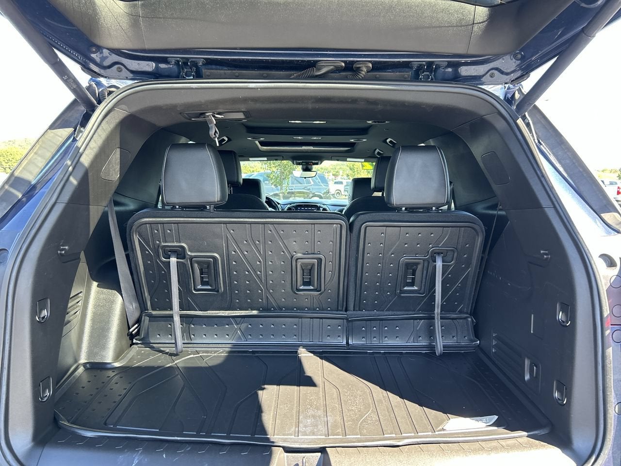2022 Chevrolet Traverse LT Leather