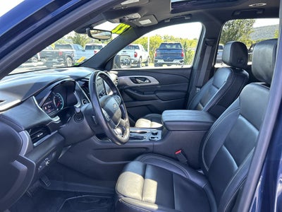 2022 Chevrolet Traverse LT Leather