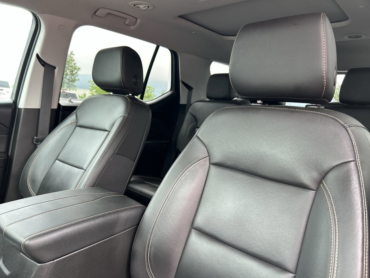 2021 Chevrolet Traverse RS