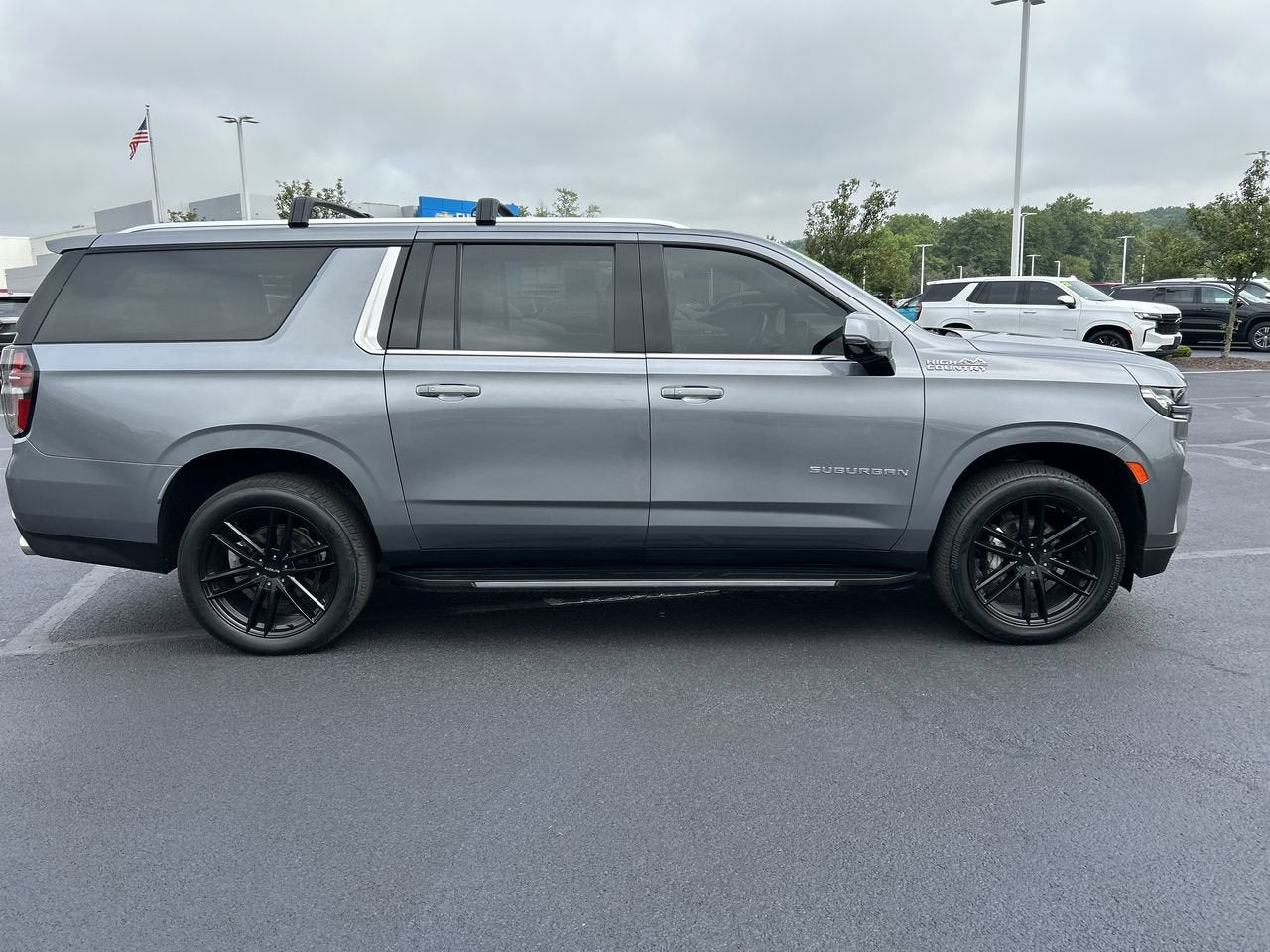 2021 Chevrolet Suburban High Country
