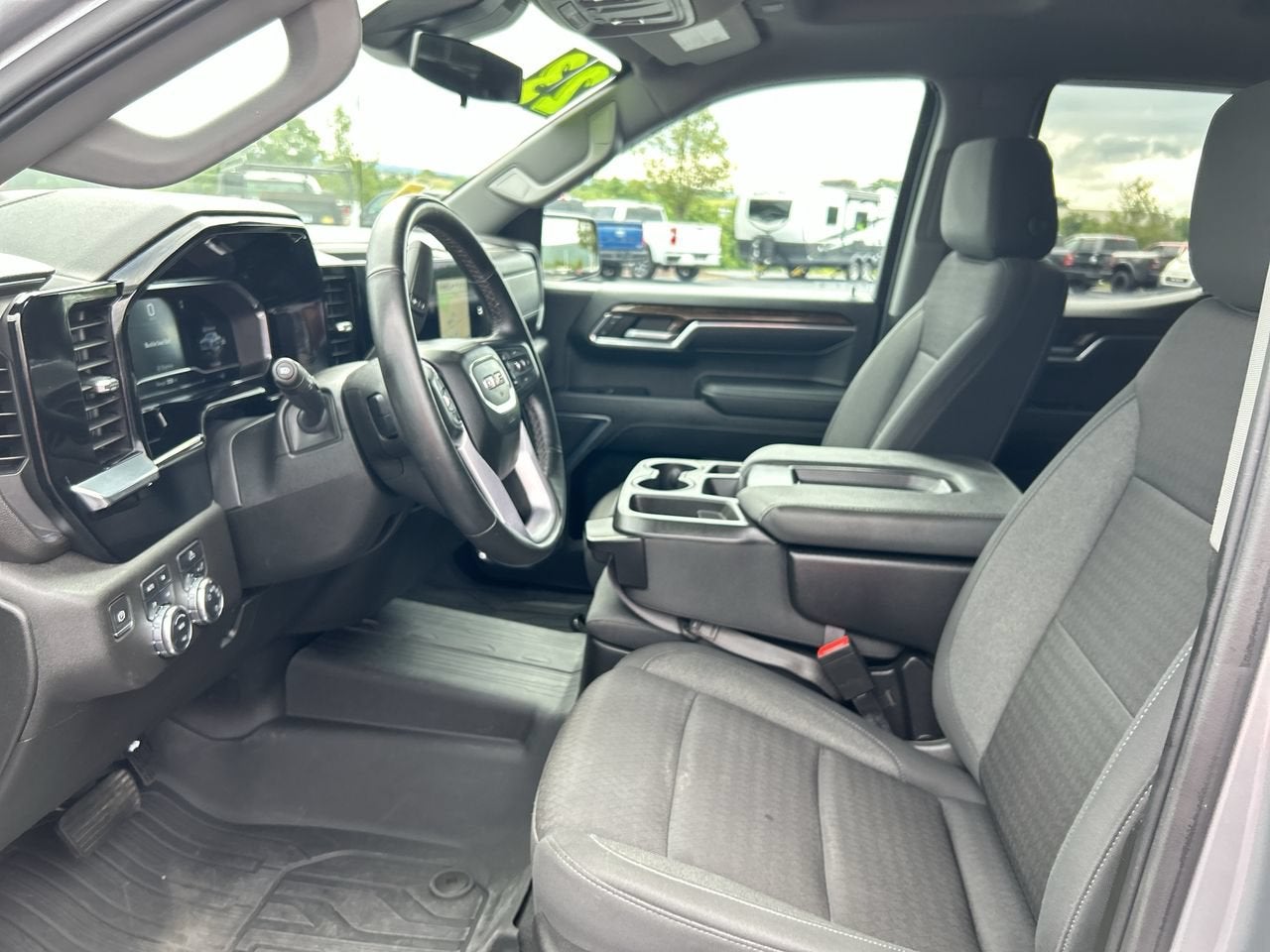 2023 GMC Sierra 1500 SLE