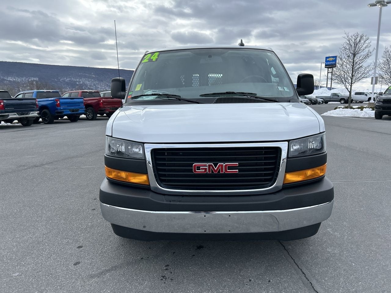 2024 GMC Savana Cargo 2500 Work Van