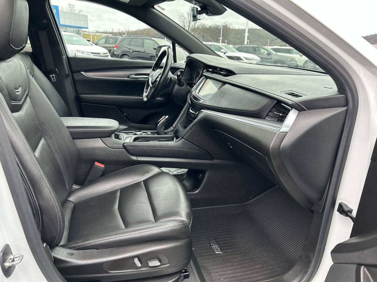 2022 Cadillac XT5 Luxury