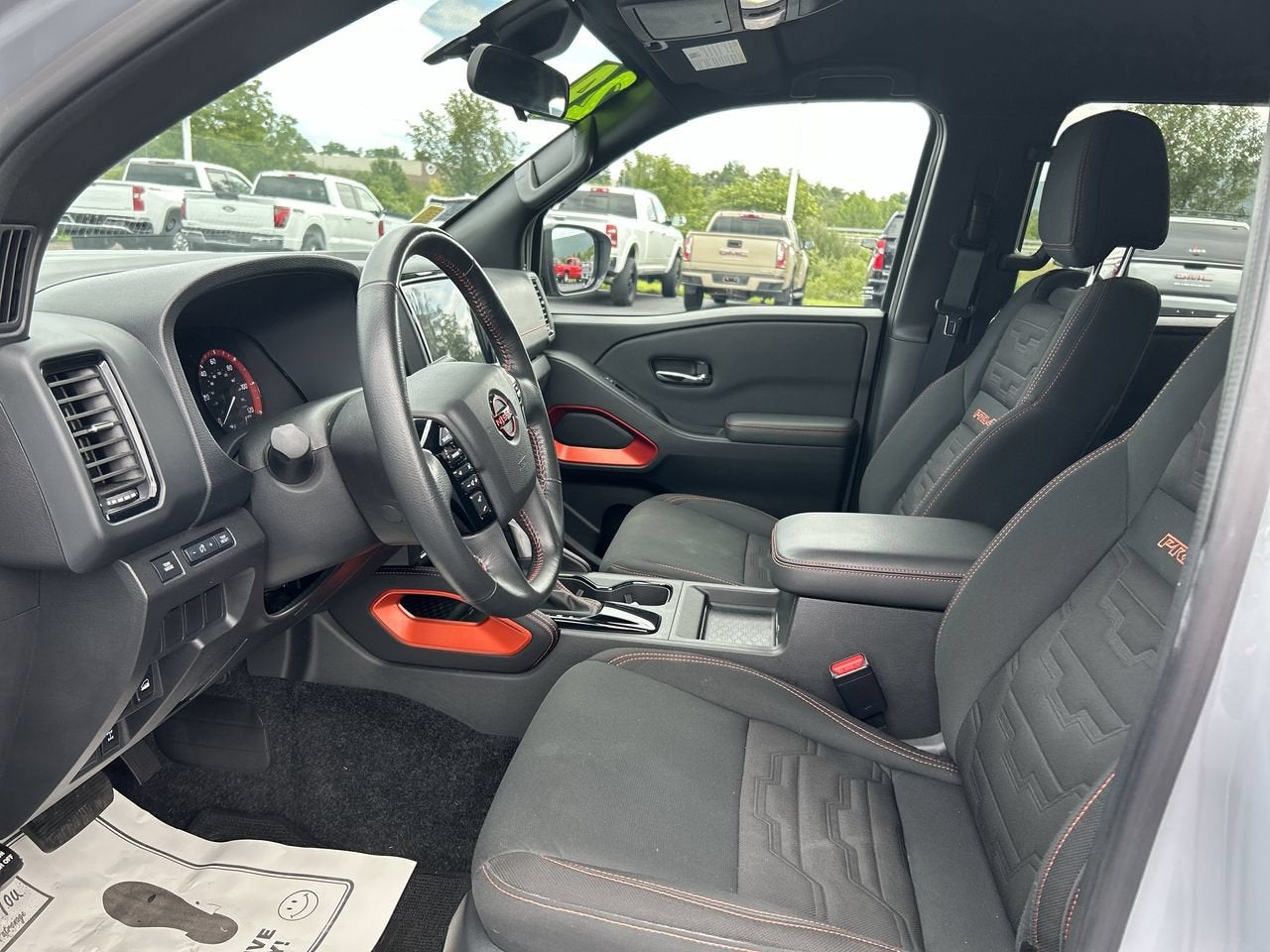 2024 Nissan Frontier PRO-4X