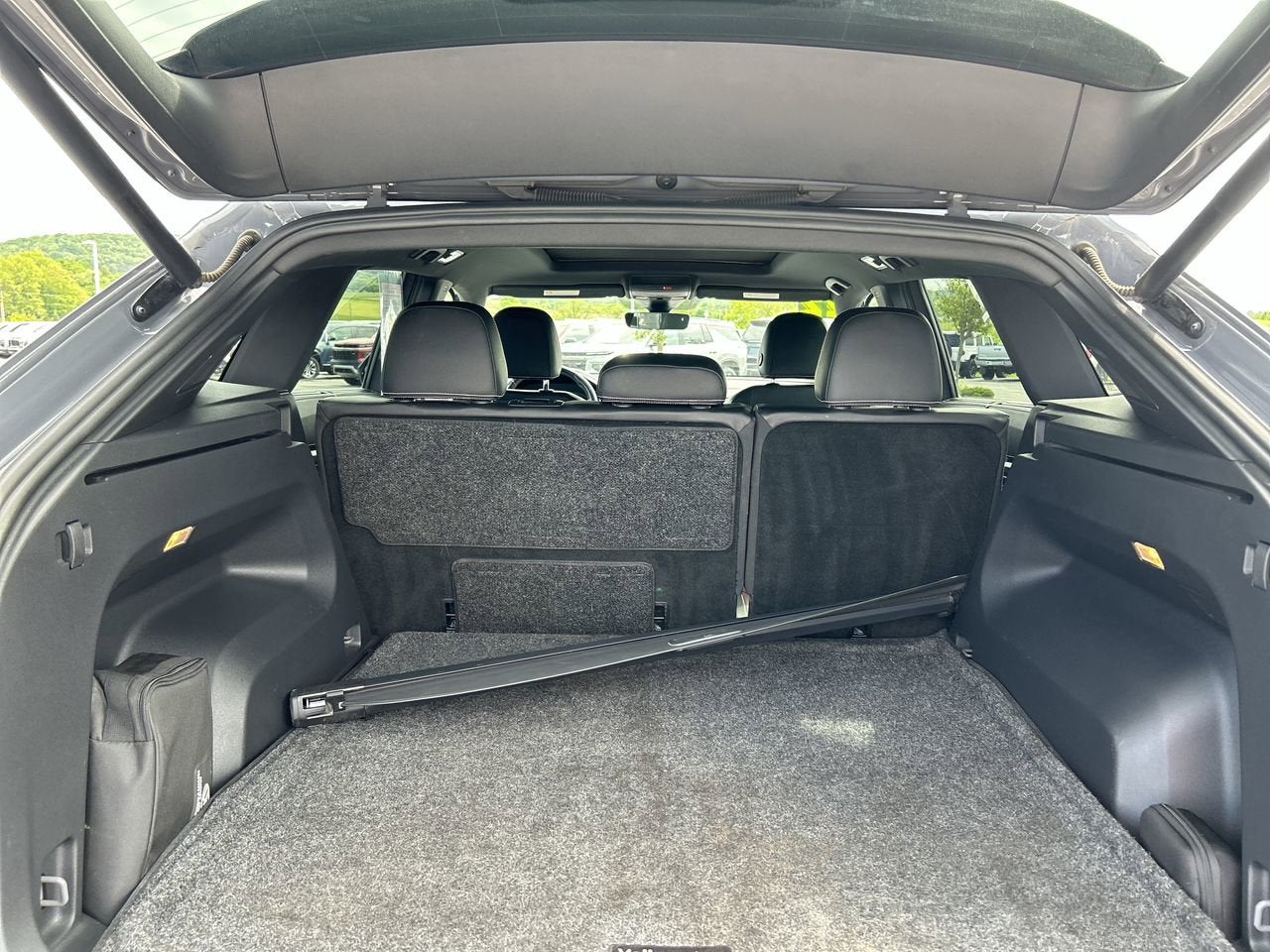 2022 Volkswagen Atlas Cross Sport 3.6L V6 SEL Premium R-Line