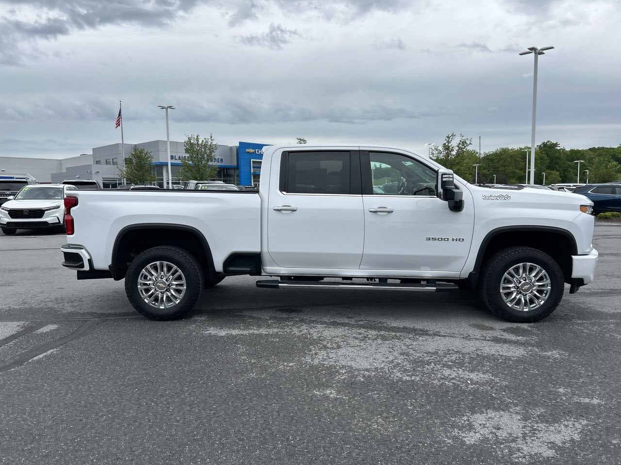 2022 Chevrolet Silverado 3500 HD High Country