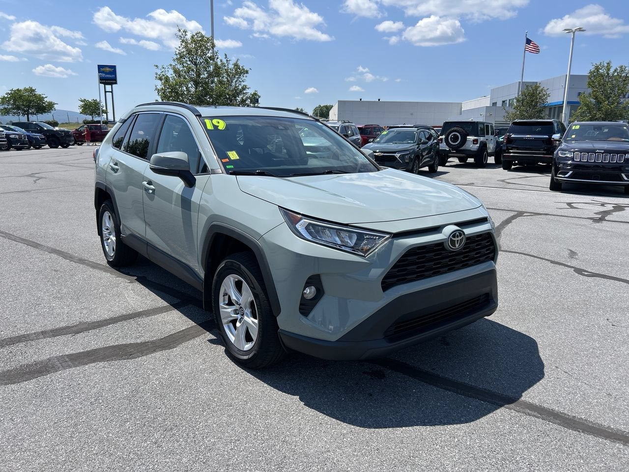 2019 Toyota RAV4 XLE