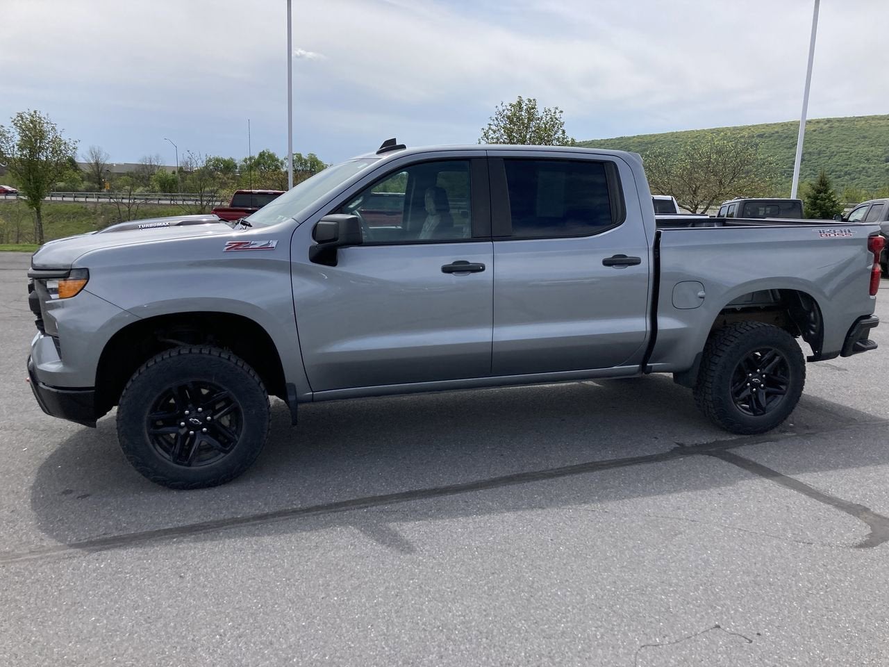 2024 Chevrolet Silverado 1500 Custom Trail Boss