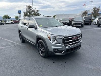2024 GMC Terrain AT4