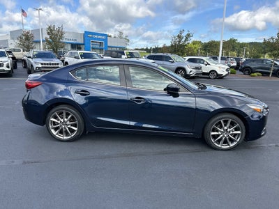 2018 Mazda Mazda3 4-Door Touring