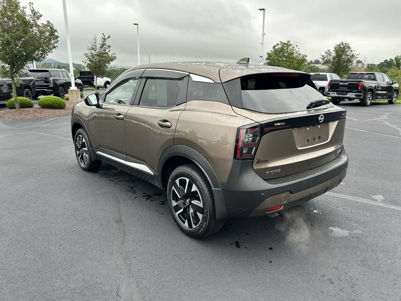2025 Nissan Kicks SV