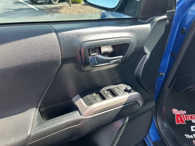2018 Toyota Tacoma SR