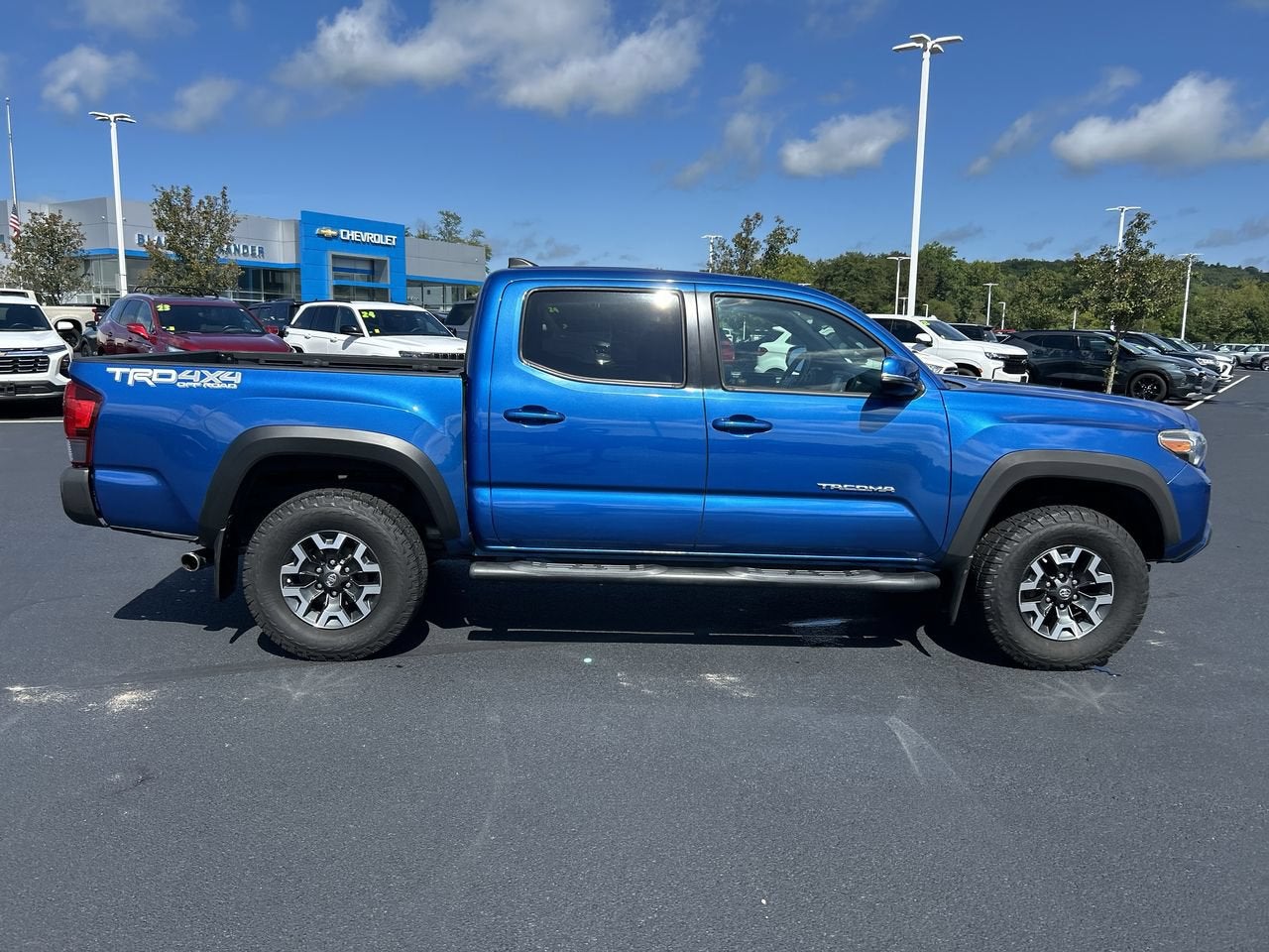 2018 Toyota Tacoma SR