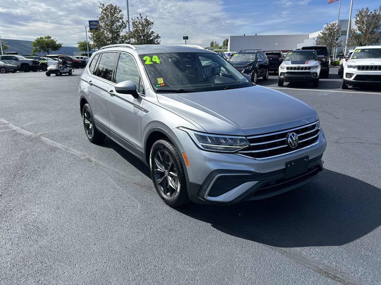 2024 Volkswagen Tiguan SE