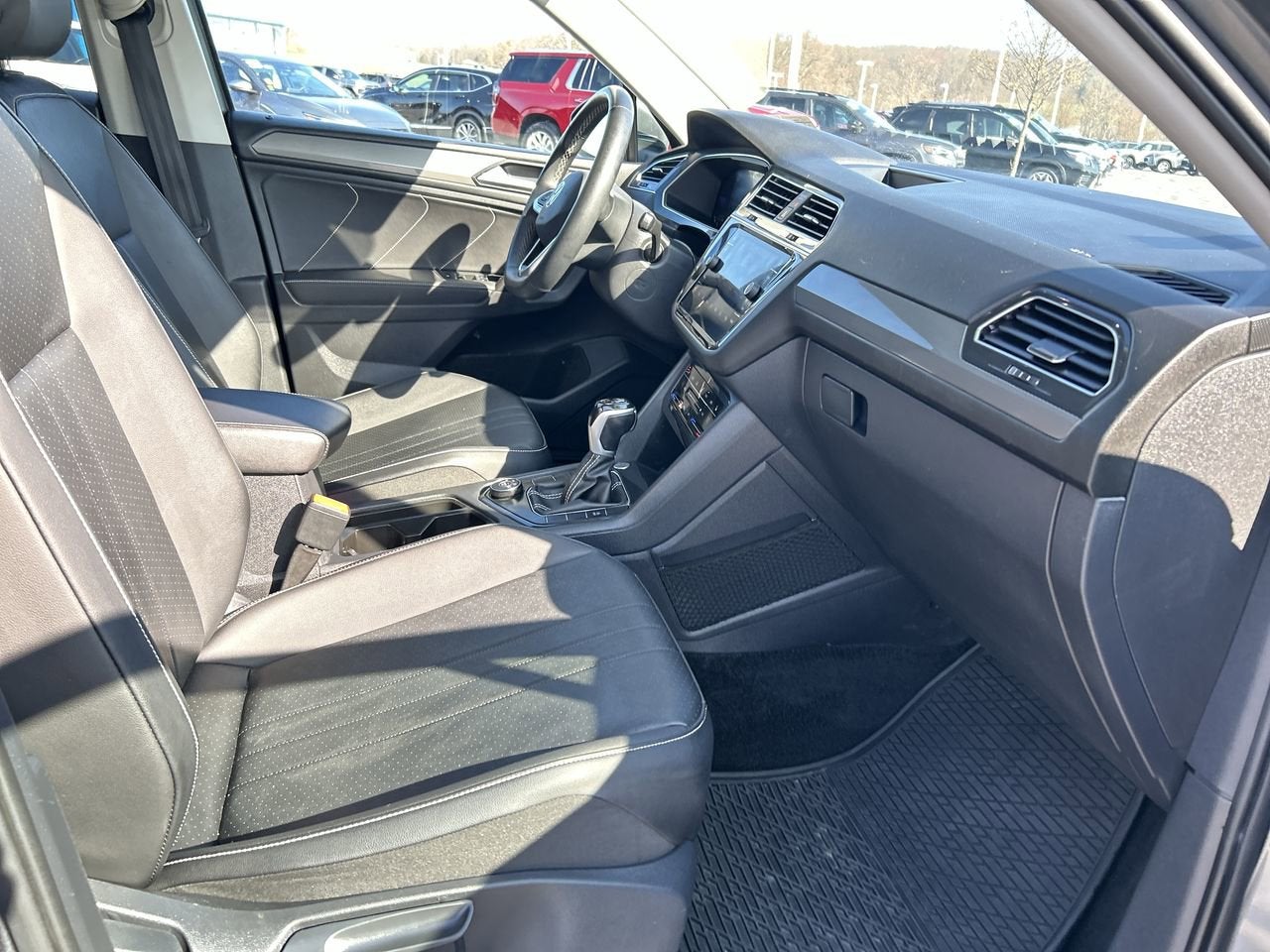 2022 Volkswagen Tiguan SE