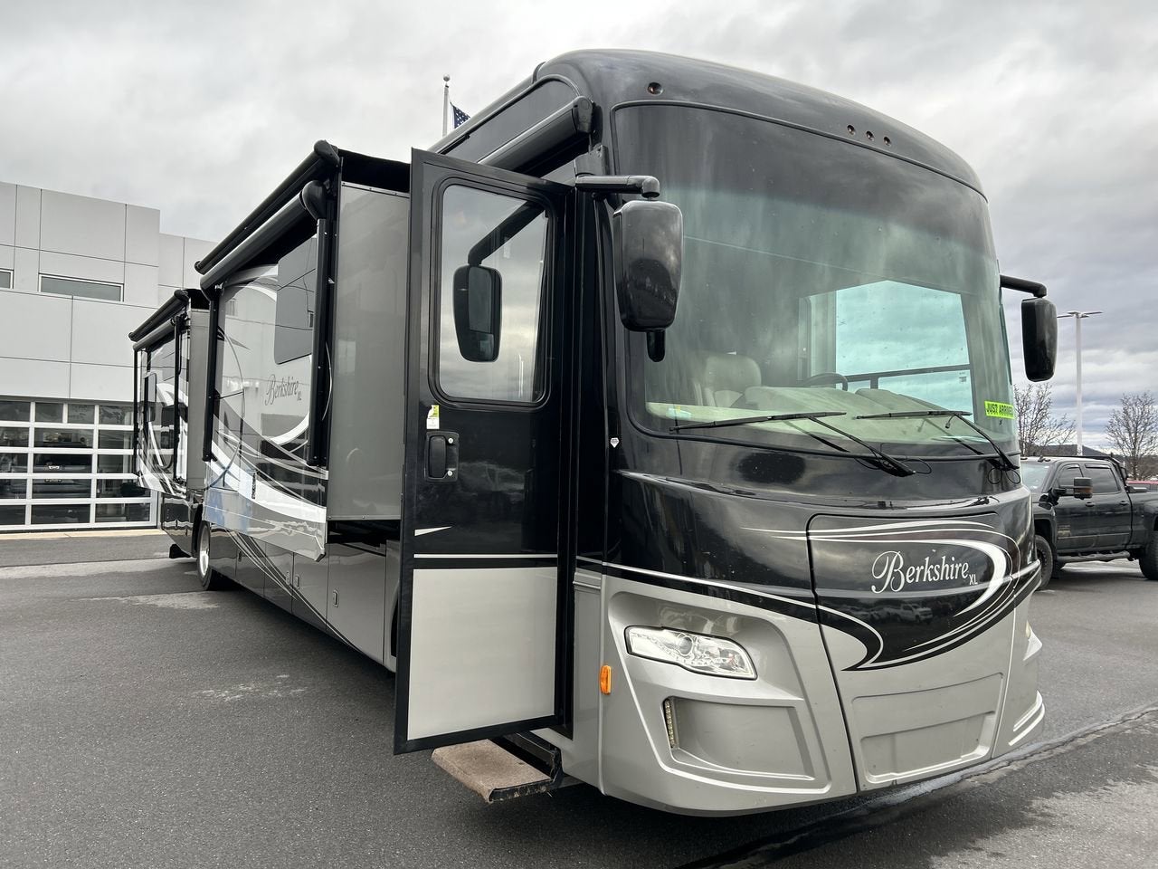 2015 FOREST RIVER BIRSHIER CAMPER