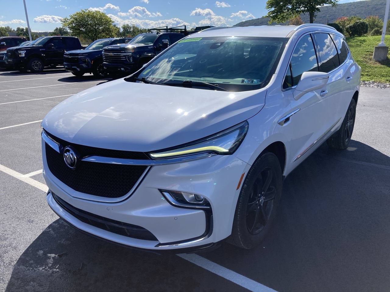 2023 Buick Enclave Essence