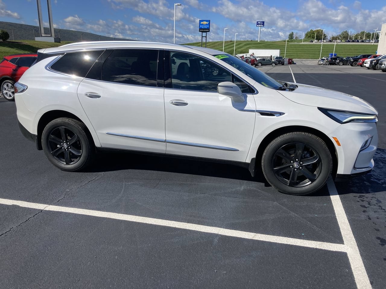 2023 Buick Enclave Essence