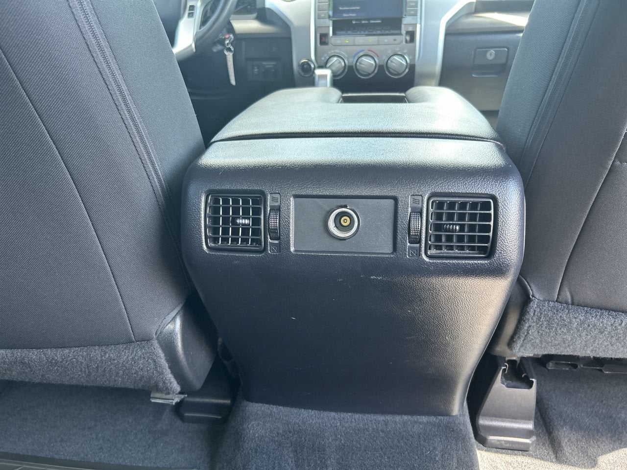 2021 Toyota Tundra 4WD SR5