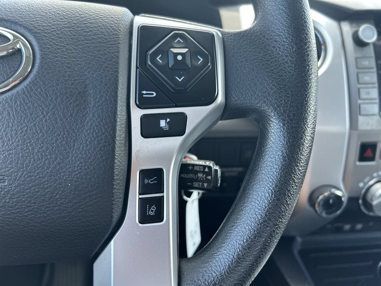 2021 Toyota Tundra 4WD SR5