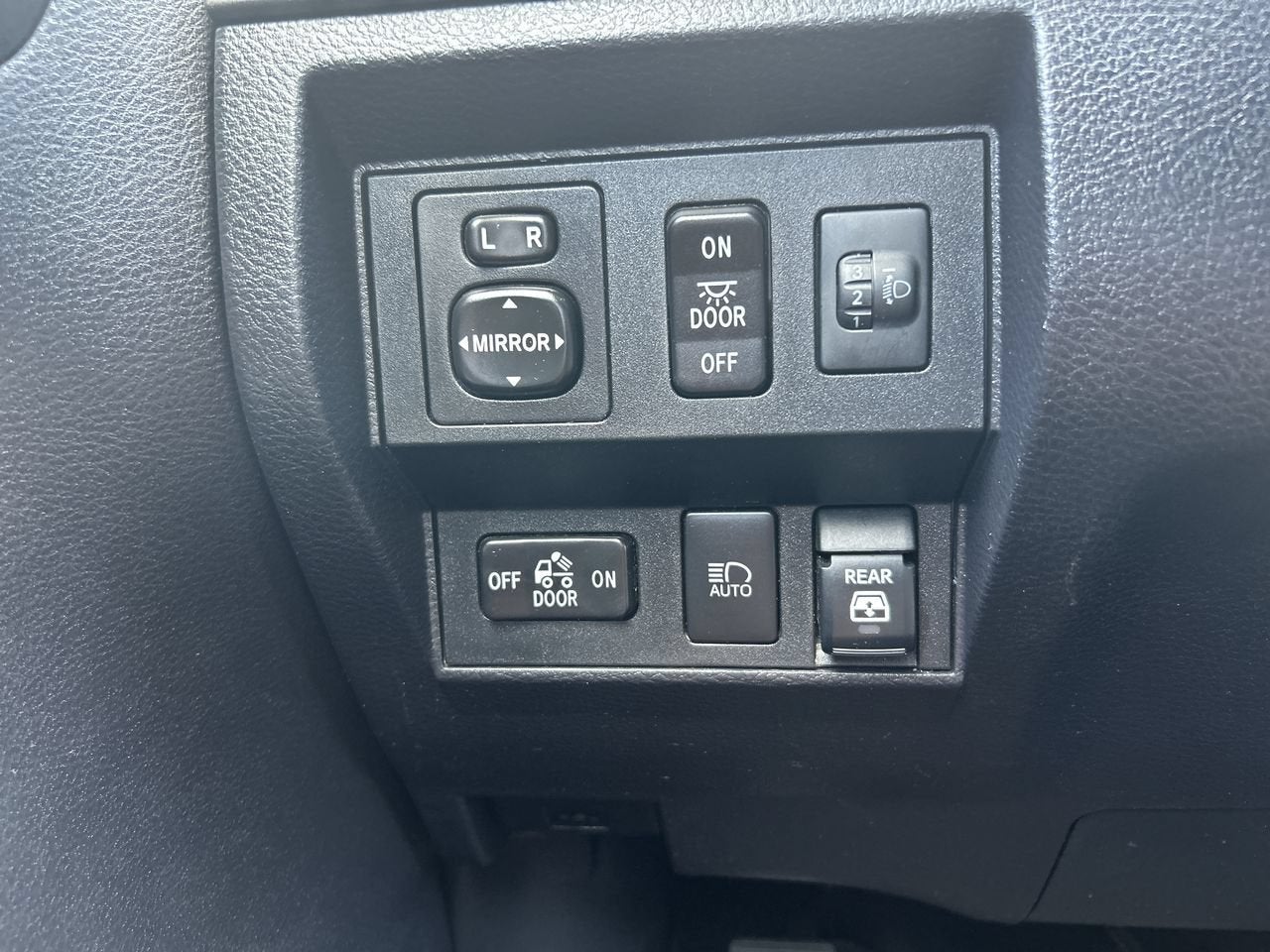 2021 Toyota Tundra 4WD SR5