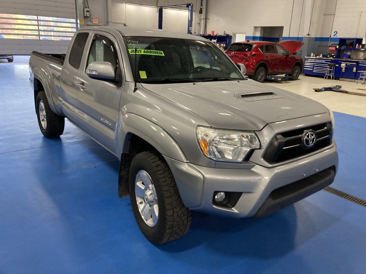 2015 Toyota Tacoma ACC CAB 4WD V6 AT