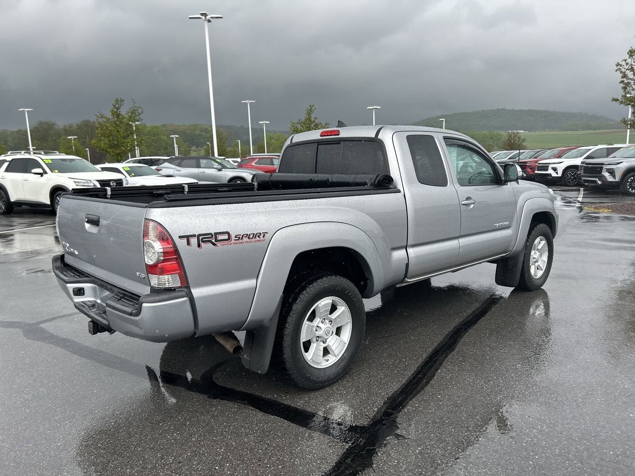 2015 Toyota Tacoma ACC CAB 4WD V6 AT