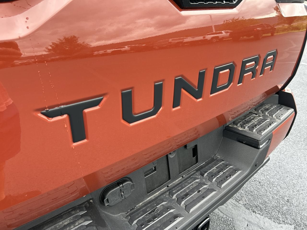 2025 Toyota Tundra 4WD SR5