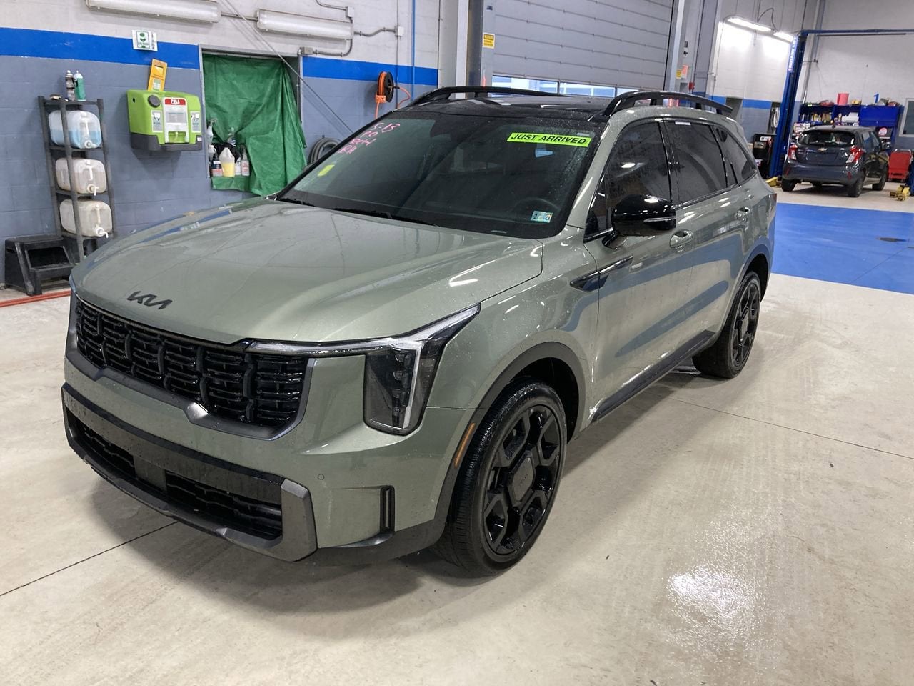 2025 Kia Sorento X-Line EX