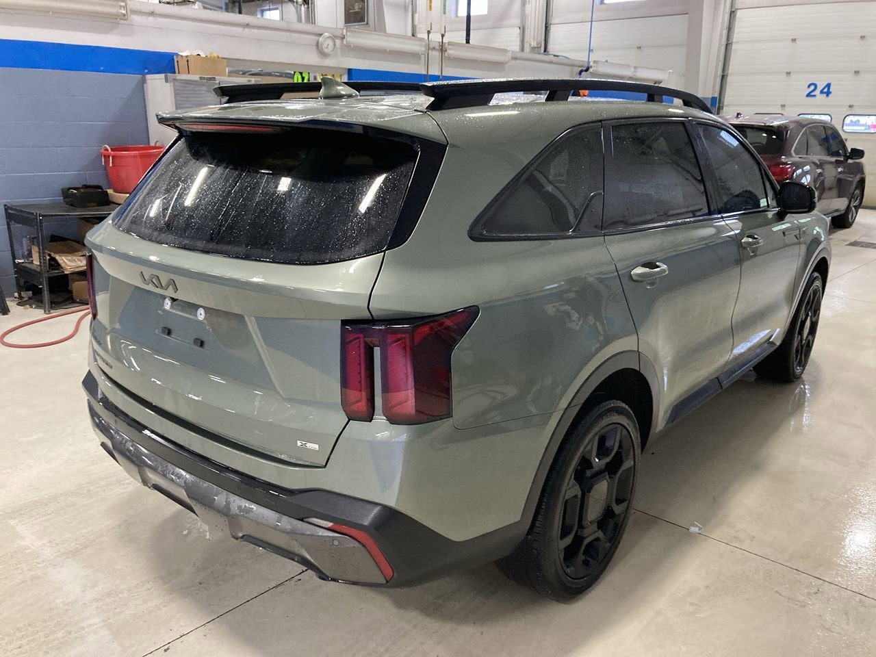 2025 Kia Sorento X-Line EX