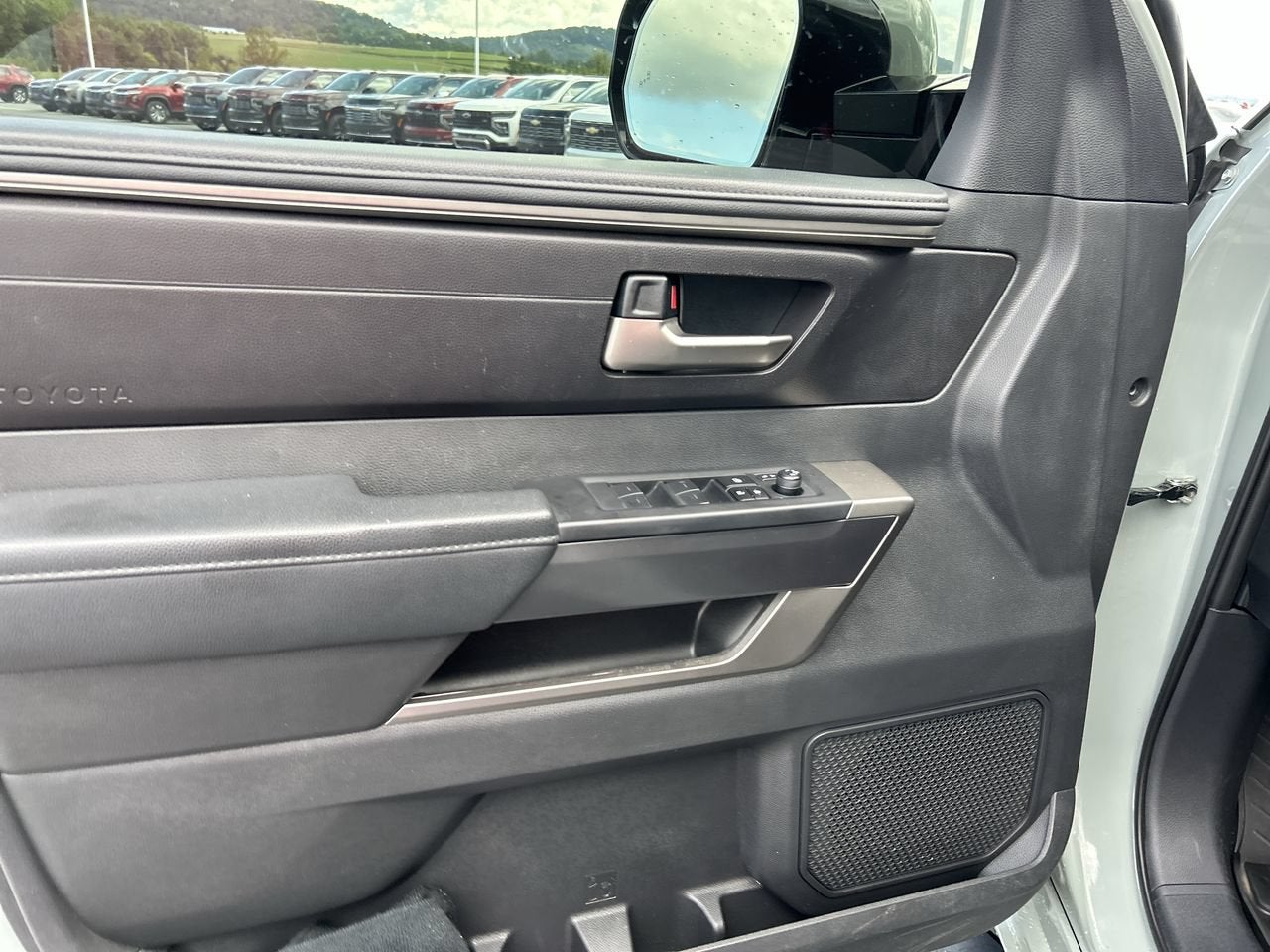 2025 Toyota Sequoia SR5