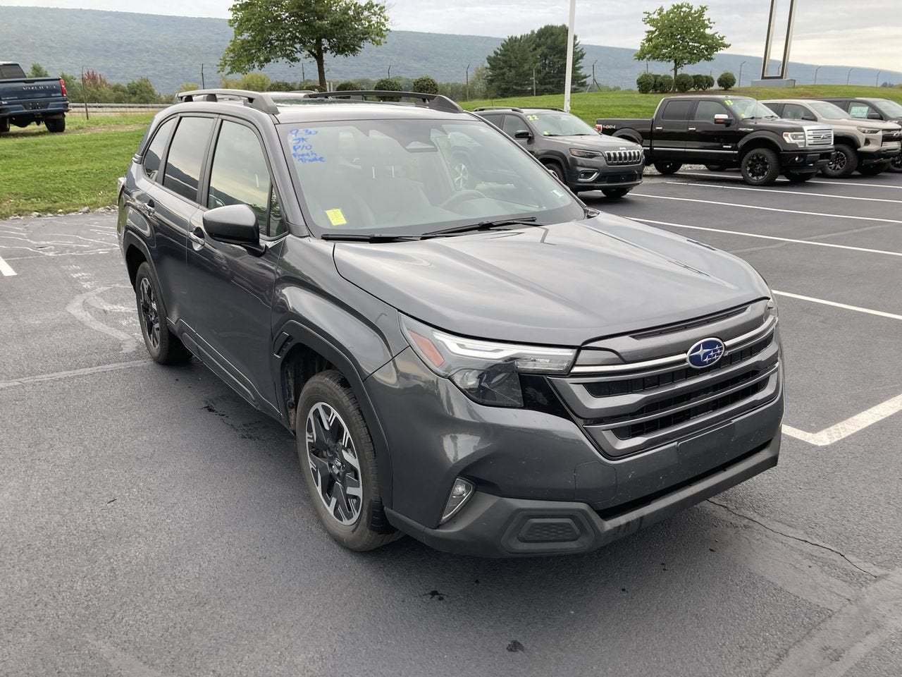 2025 Subaru Forester Premium