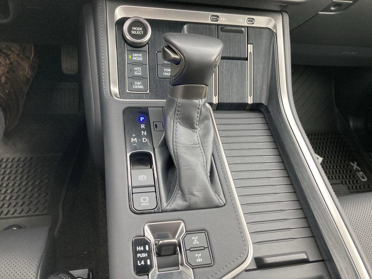 2024 Lexus GX GX 550 Premium